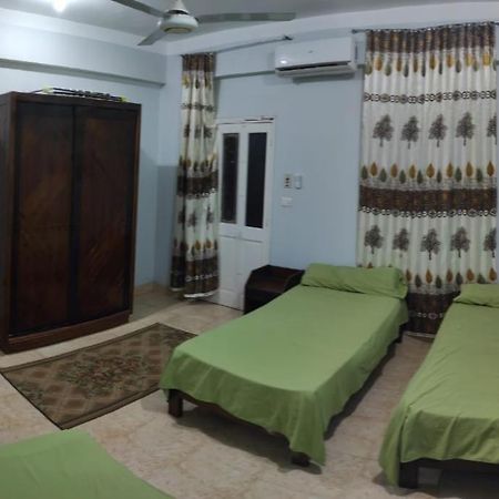 Ali Habou Apartment Луксор Екстериор снимка